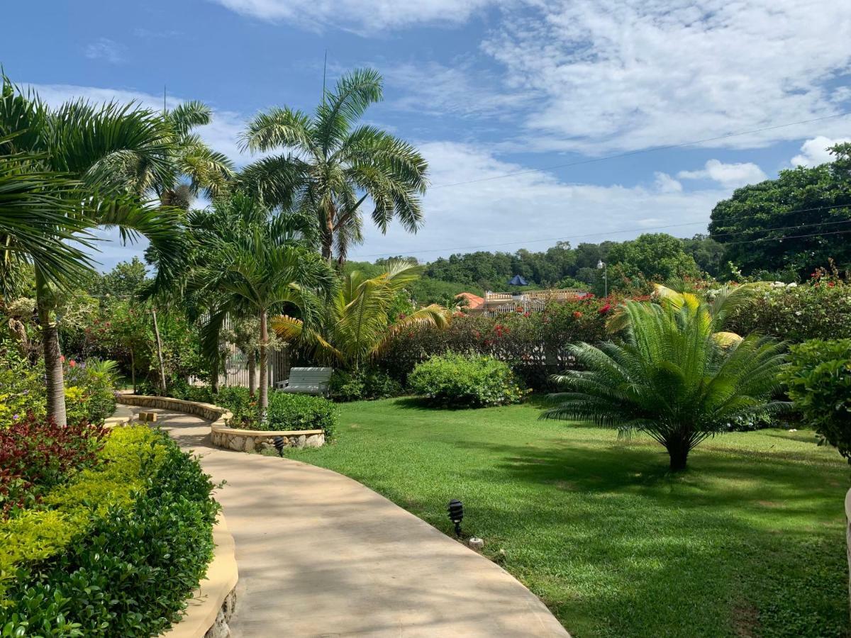 The Westender Inn Negril Kültér fotó